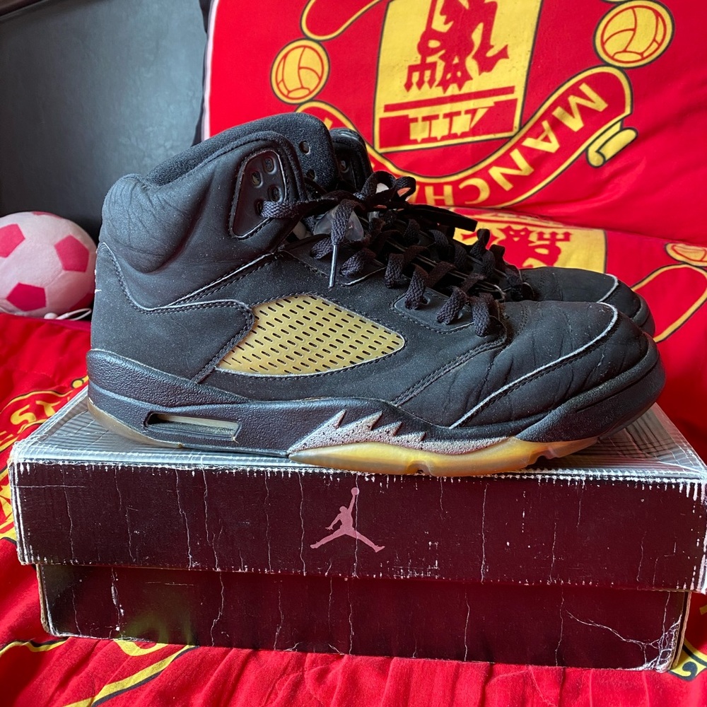 Jordan 5 black metallic 1999